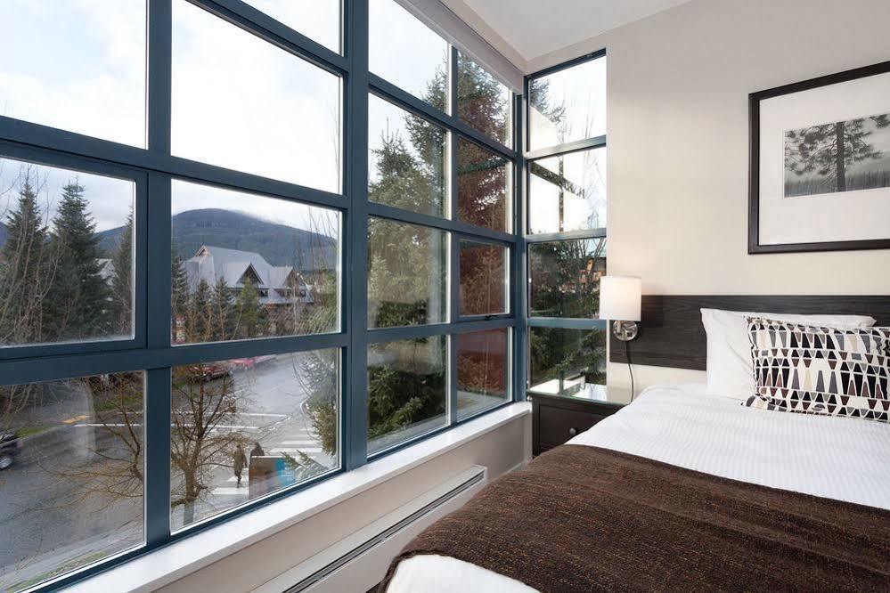 Beautiful Whistler Village Alpenglow Suite Queen Size Bed Air Conditioning Cable And Smarttv Wifi Fireplace Pool Hot Tub Sauna Gym Balcony Mountain Views Eksteriør billede